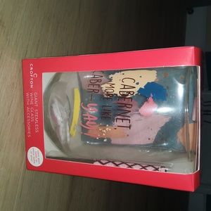 Crofton giant stemless wine glass with accessories